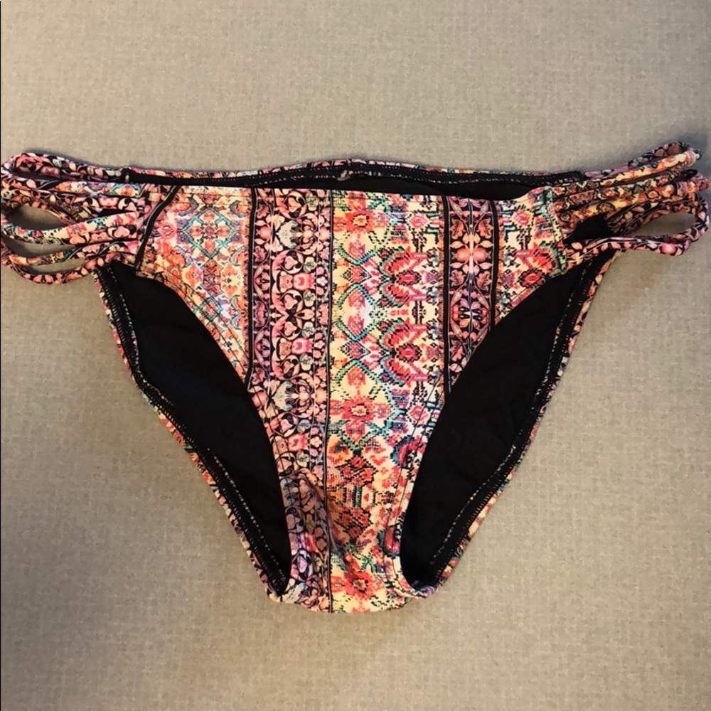 swimsuit bottoms